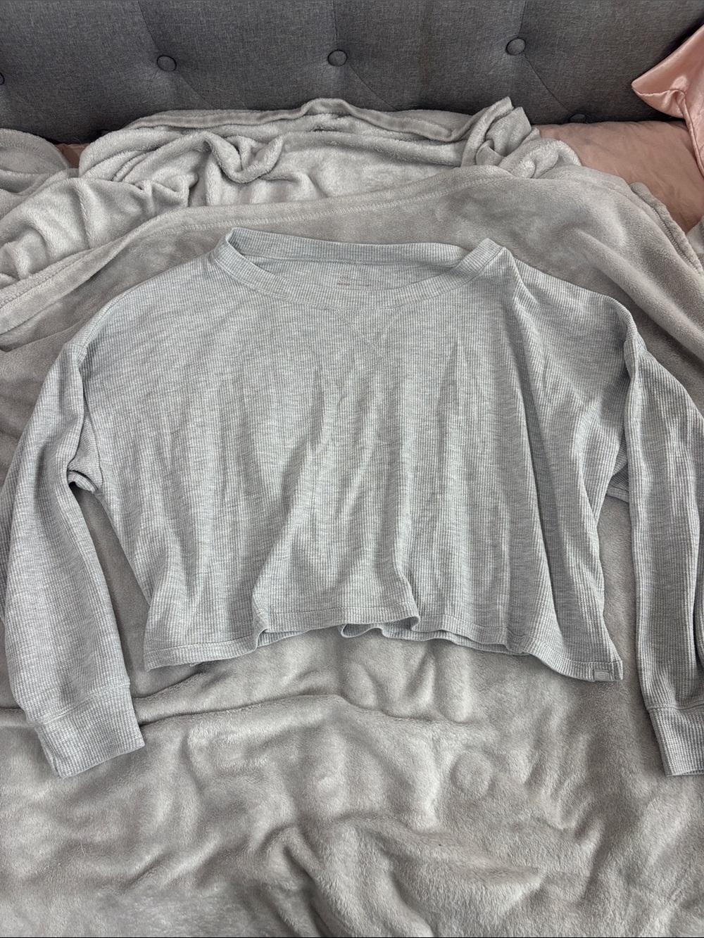 Gilly Hicks Light Gray Ribbed Crewneck Crop Top